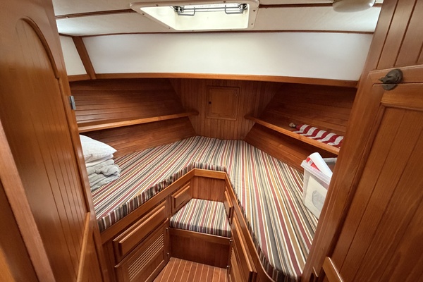 Cthulhu 36ft Monk Yacht For Sale