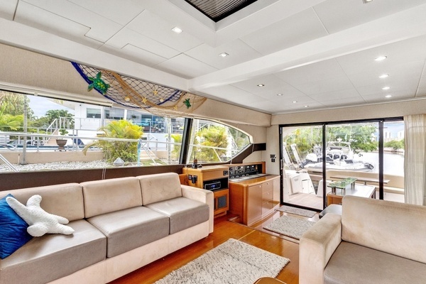 Prestige 60 Yacht For Sale