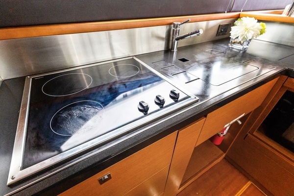 Prestige 60 Yacht For Sale