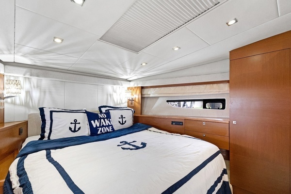 Prestige 60 Yacht For Sale