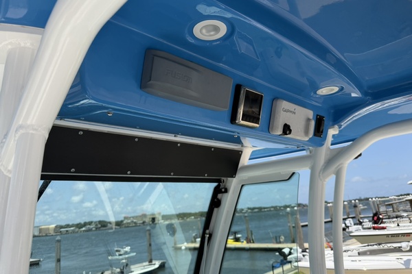 27ft Everglades Yacht For Sale