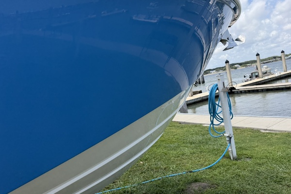 27ft Everglades Yacht For Sale