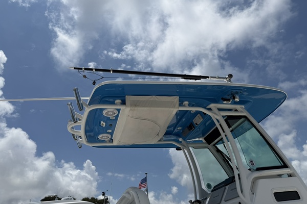 27ft Everglades Yacht For Sale