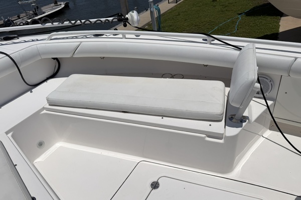 27ft Everglades Yacht For Sale