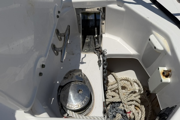 27ft Everglades Yacht For Sale