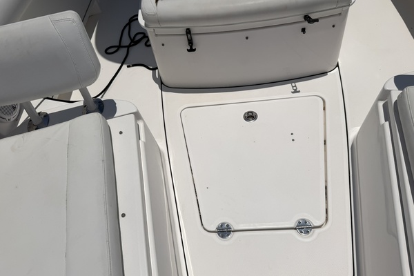 27ft Everglades Yacht For Sale