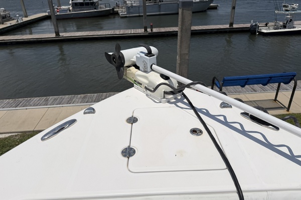27ft Everglades Yacht For Sale