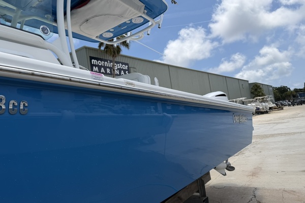27ft Everglades Yacht For Sale