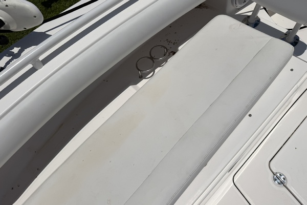 27ft Everglades Yacht For Sale