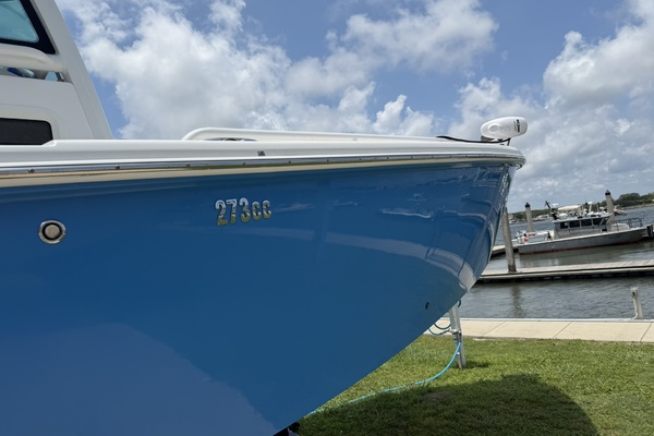 27ft Everglades Yacht For Sale