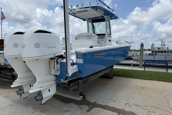 27ft Everglades Yacht For Sale