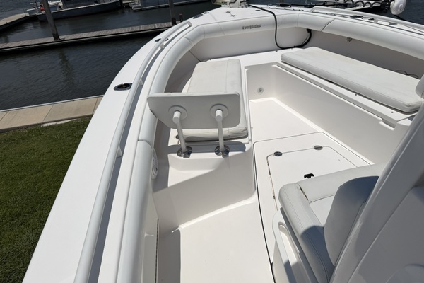 27ft Everglades Yacht For Sale