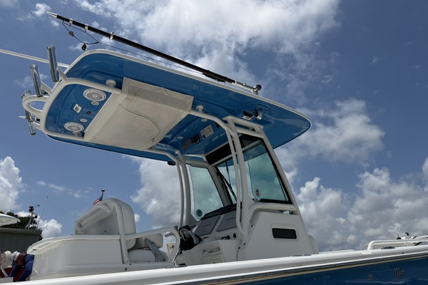 27ft Everglades Yacht For Sale