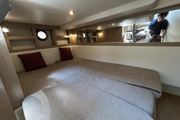 2019 Sea Ray 35