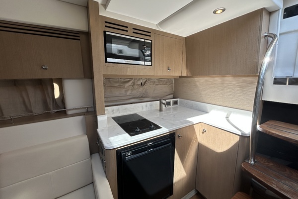 2019 Sea Ray 35