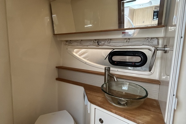 2019 Sea Ray 35