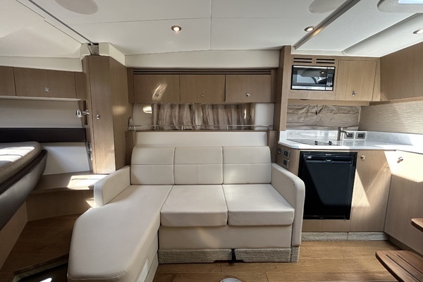 2019 Sea Ray 35
