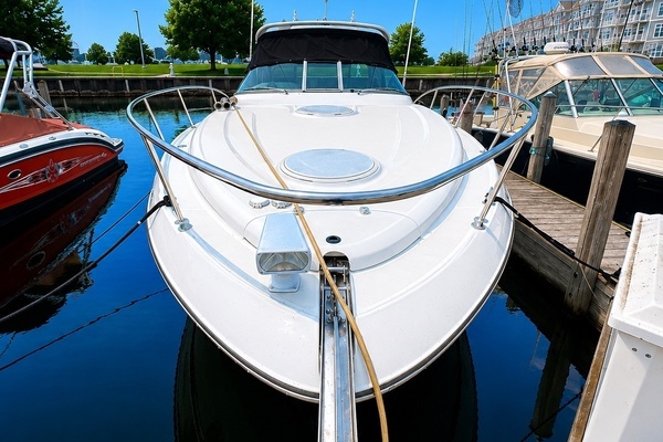 2001 Four Winns 29