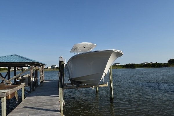 2018 Onslow Bay 33