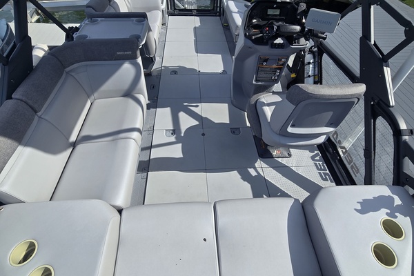 18ft Sea Doo Yacht For Sale