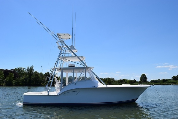 Kemosabe 36ft Custom Carolina Yacht For Sale