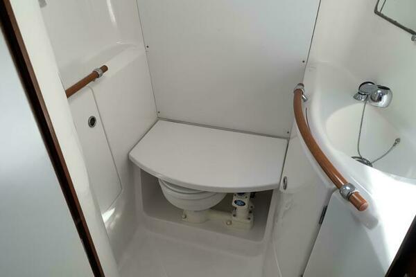 2004 Beneteau Oceanis 393