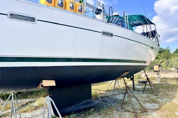 2004 Beneteau Oceanis 393
