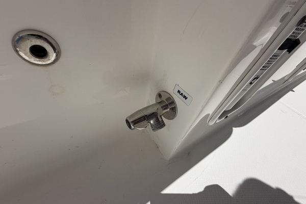 Edgewater 368 CC Yacht For Sale