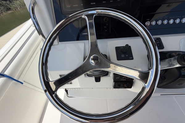 Edgewater 368 CC Yacht For Sale