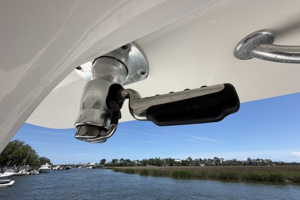 Edgewater 368 CC Yacht For Sale