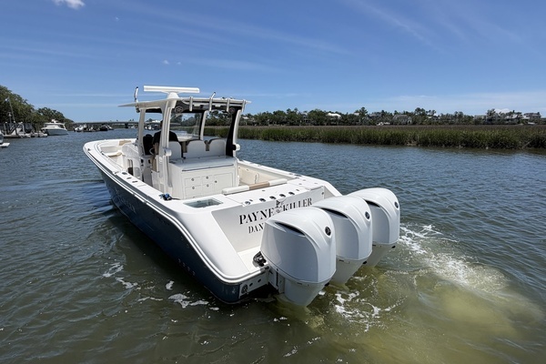 Edgewater 368 CC Yacht For Sale