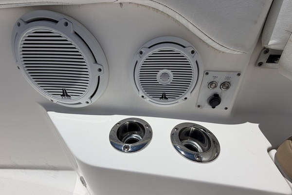 Edgewater 368 CC Yacht For Sale