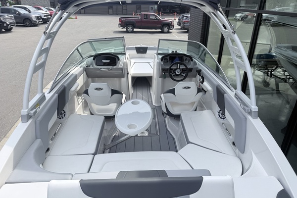 23ft Chaparral Yacht For Sale