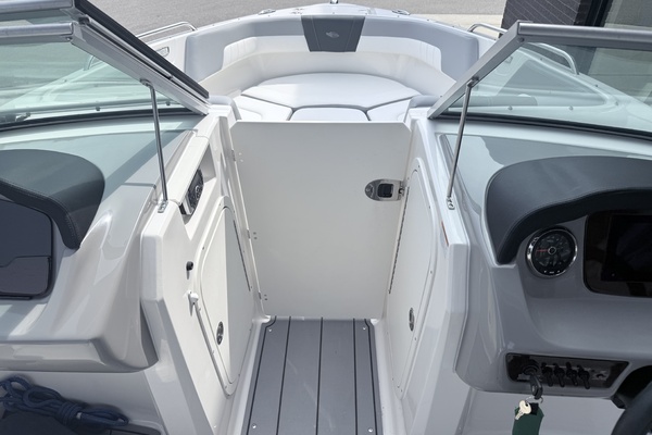 23ft Chaparral Yacht For Sale