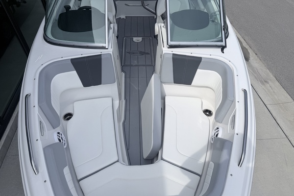 23ft Chaparral Yacht For Sale