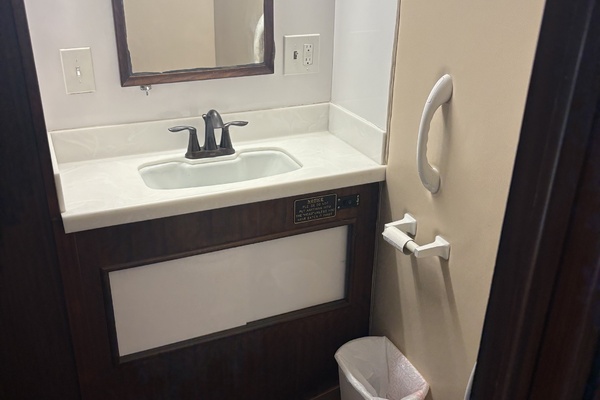 Reel Intel 42ft Hatteras Yacht For Sale
