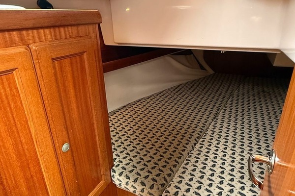 D Uphoria 36ft Dufour Yacht For Sale
