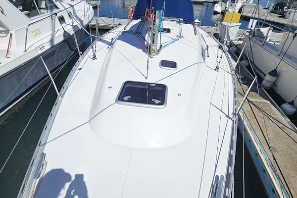 D Uphoria 36ft Dufour Yacht For Sale