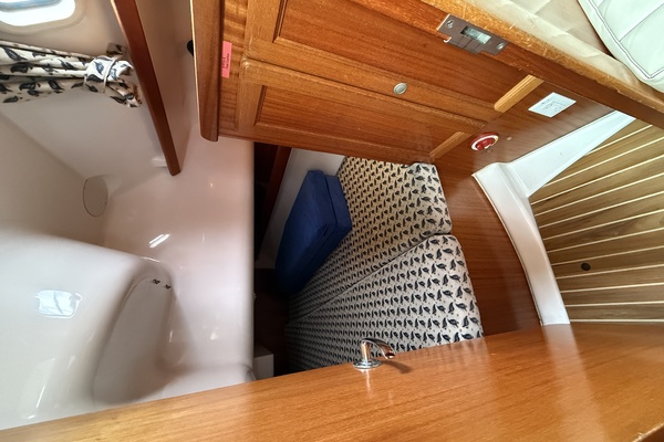 D Uphoria 36ft Dufour Yacht For Sale