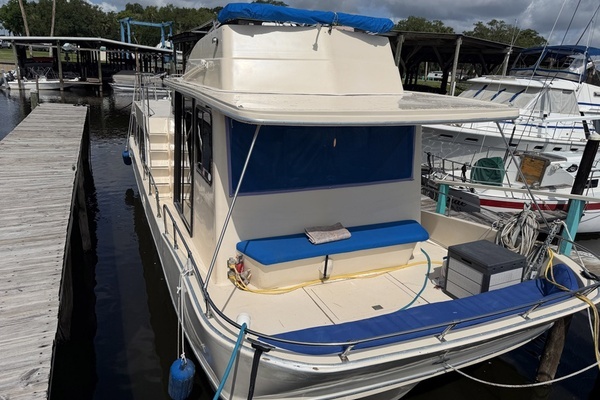 38-ft-Holiday Mansion-1987-Costal Barracuda- Stanford Florida United States  yacht for sale