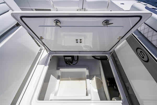 Sportsman 352 Open Yacht For Sale