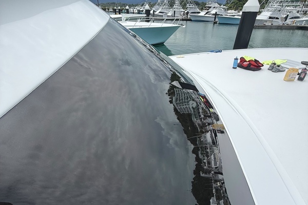 Photo of the 1998 American Custom Yachts 