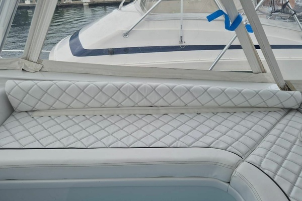 American Custom Yachts  Yacht For Sale