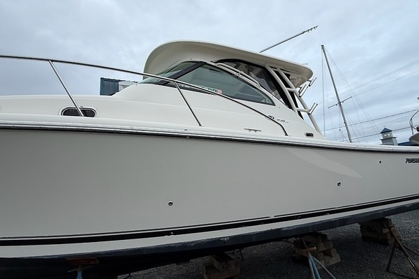2009 Pursuit 35