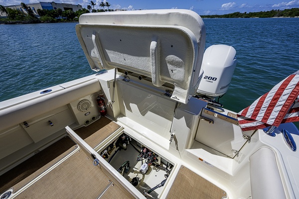What s Knot To Like 26ft Chris Craft Yacht For Sale