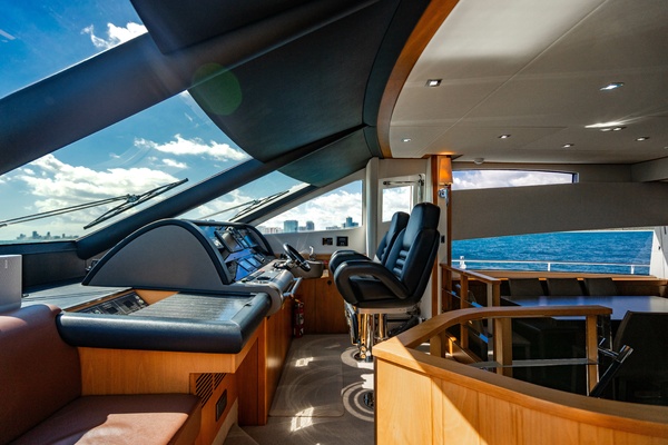 HILLROSE 28 74ft Sunseeker Yacht For Sale