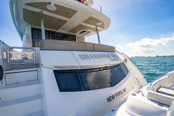 Sunseeker Manhattan 73 Yacht For Sale