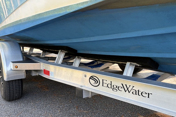 23ft Edgewater Yacht For Sale