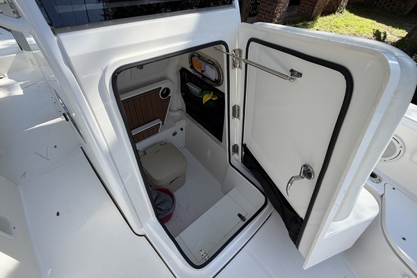 23ft Edgewater Yacht For Sale