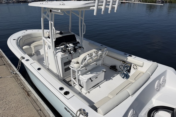 23ft Sportsman Yacht For Sale
